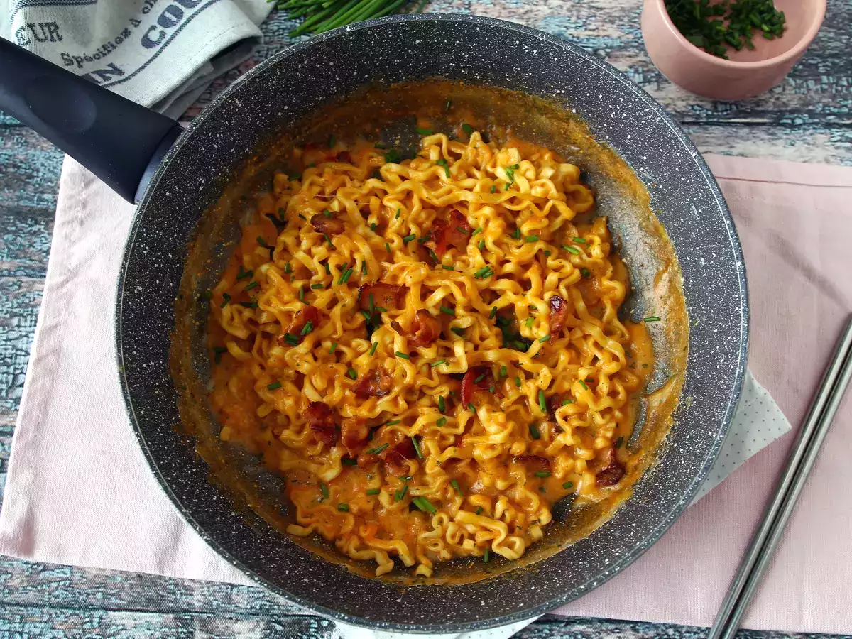 Hogyan kell főzni Buldak tészta carbonara ízű? A legjobb recept! - fotó 6