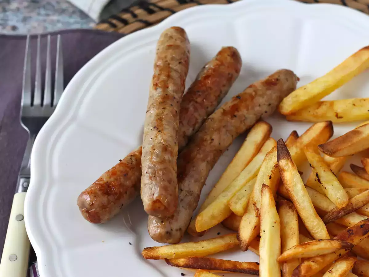 Hogyan készíthetek kolbászt a légsütőben? - fotó 2
