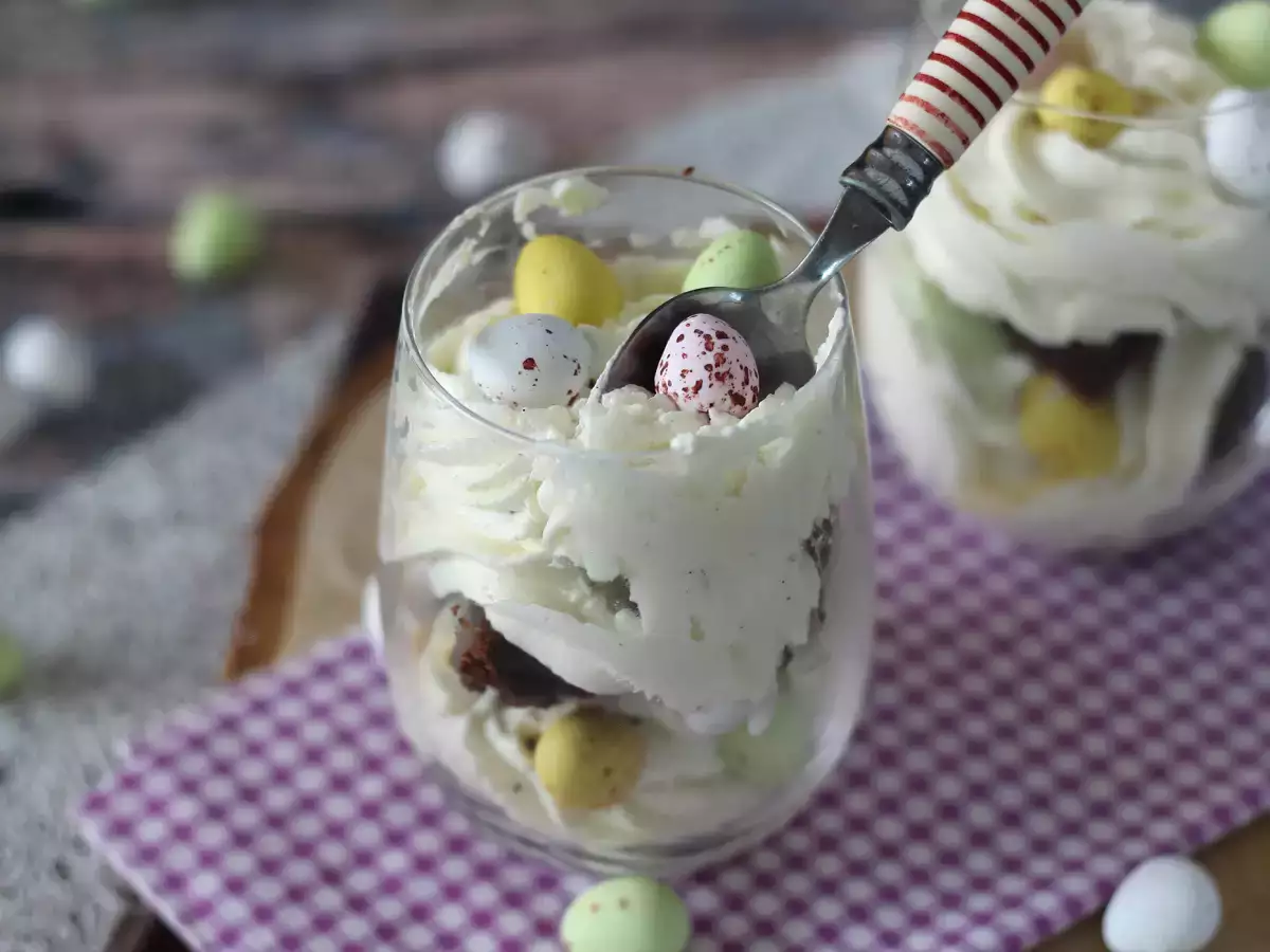 Húsvéti brownie és tejszínhabos verrines - fotó 4