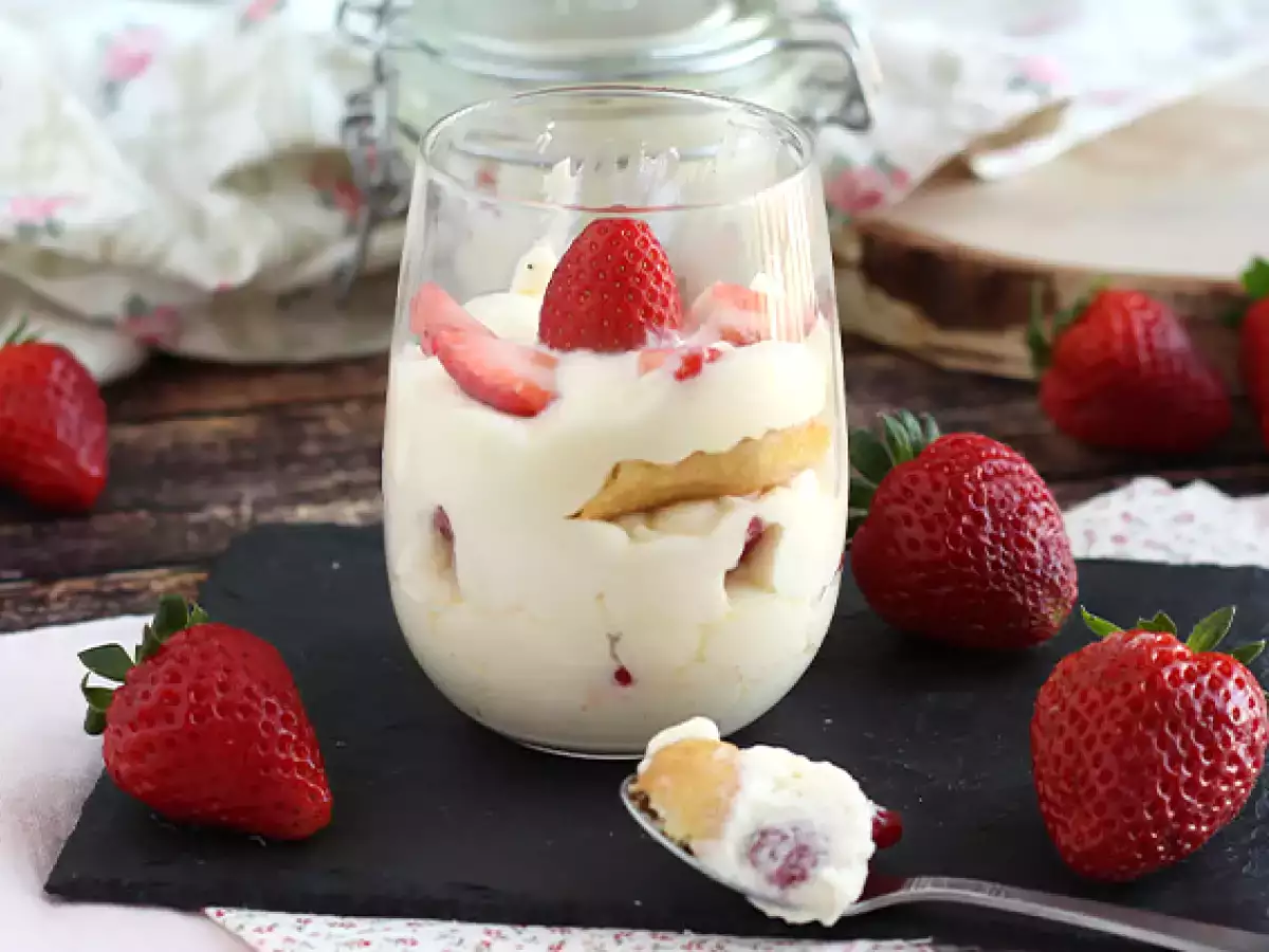 Hűtött eper tiramisu verrines - fotó 2