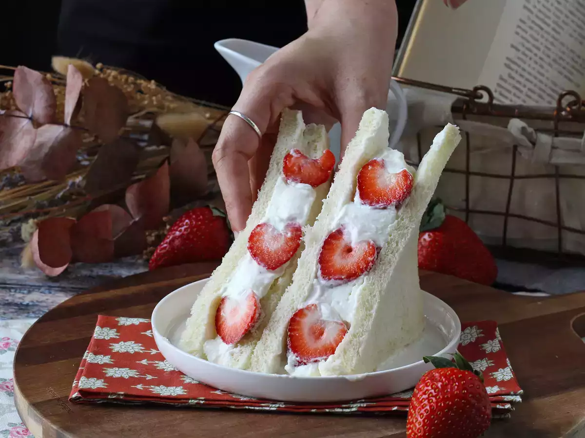 Ichigo sando, a japán epres szendvics! - fotó 5