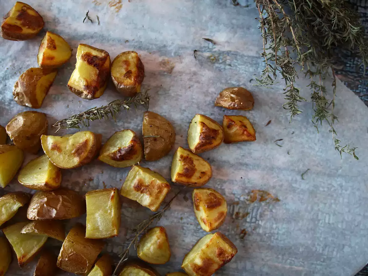 Kemencében sült burgonya, a klasszikus és egyszerű recept - fotó 4