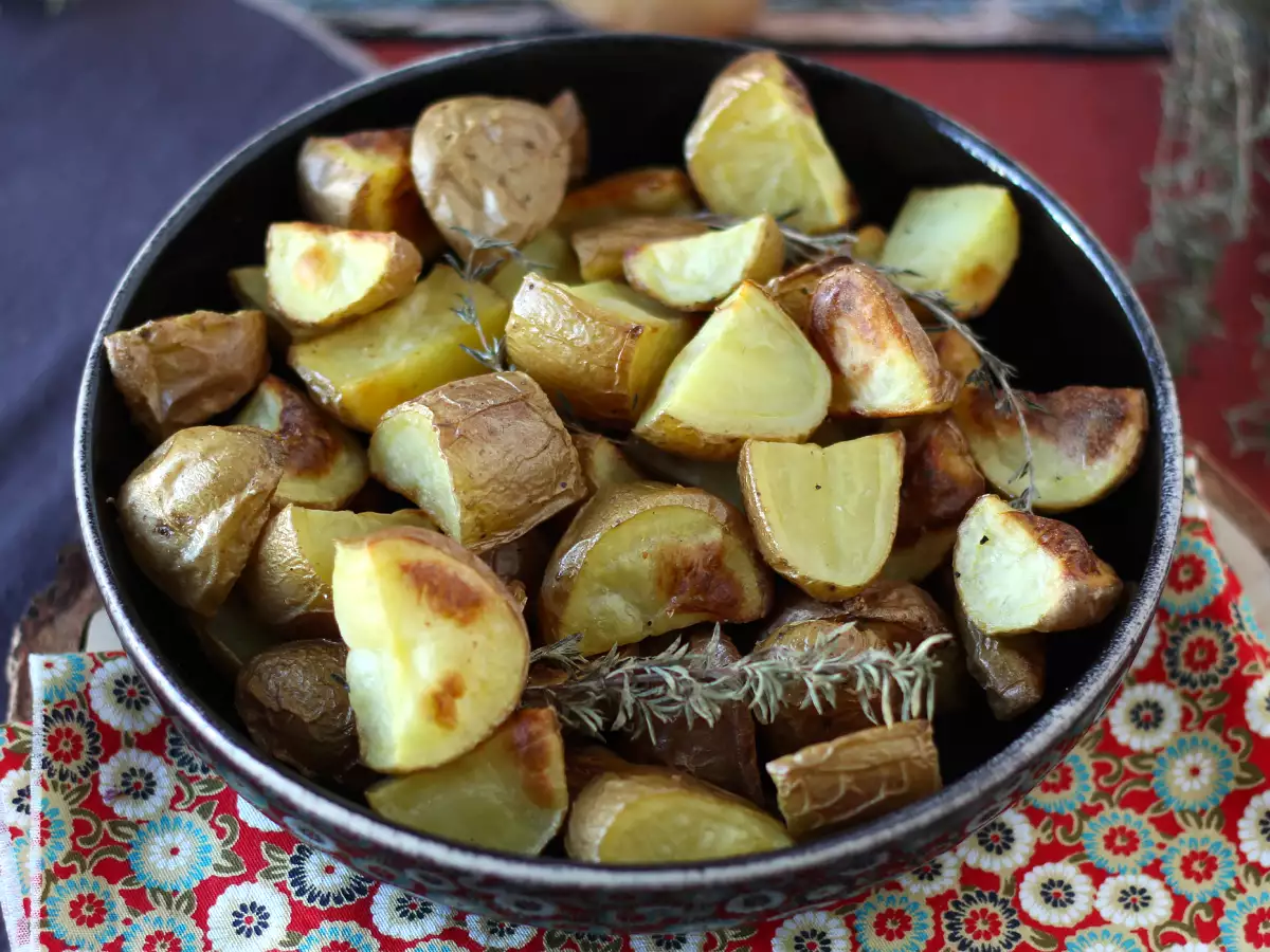 Kemencében sült burgonya, a klasszikus és egyszerű recept - fotó 7