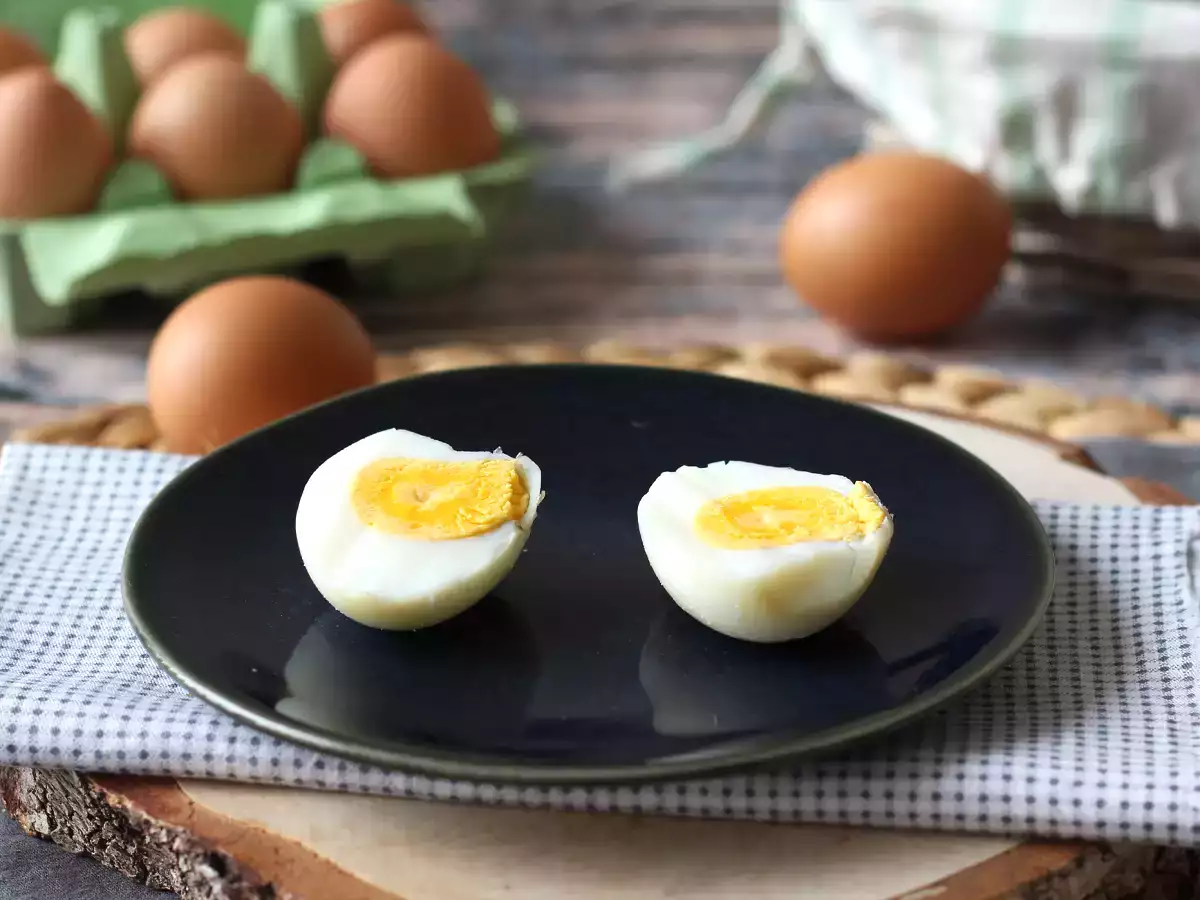 Keményre főtt tojás a légsütőben - fotó 5