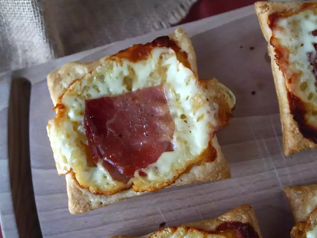 Kis raclette-ízű tatintorta tatin, egyedi adagokban - fotó 5