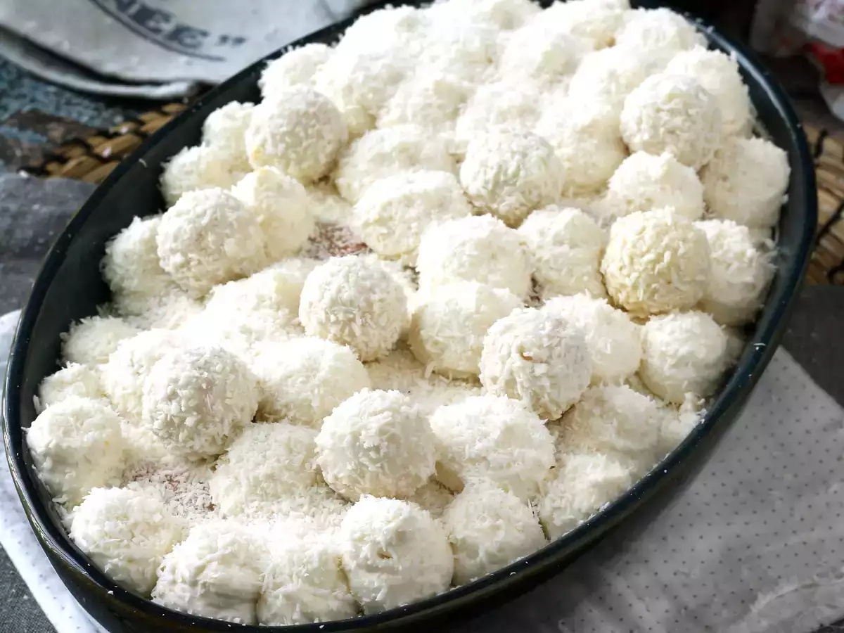 Kókuszos tiramisu Raffaellóval - fotó 7