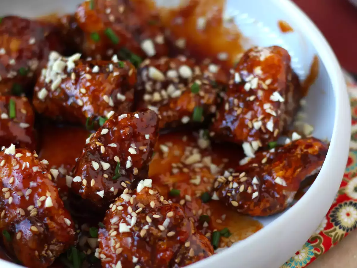 Koreai sült csirke fűszeres gochujang mártással - Dakgangjeong - fotó 4