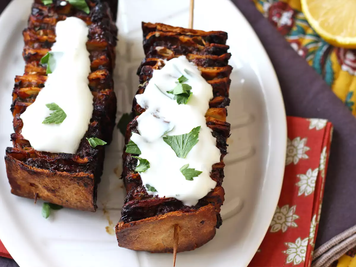 Lavash kebabnyársak tortillával, könnyen elkészíthető airfryerben! - fotó 2