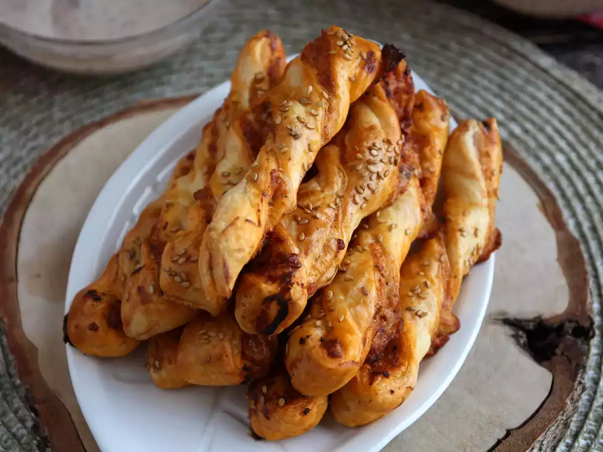 Leveles tészta csavarok pesto rossóval és mozzarellával - fotó 2
