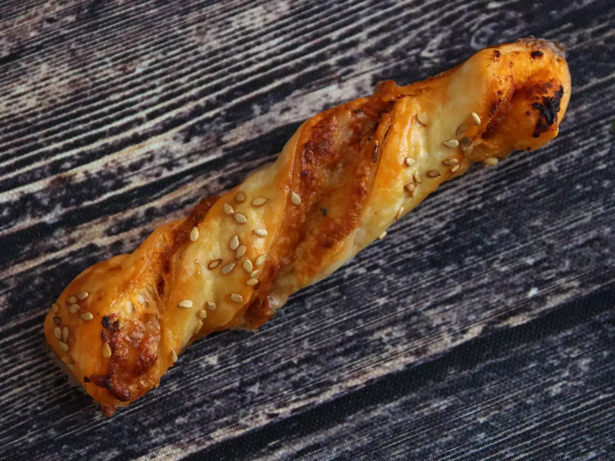 Leveles tészta csavarok pesto rossóval és mozzarellával - fotó 4