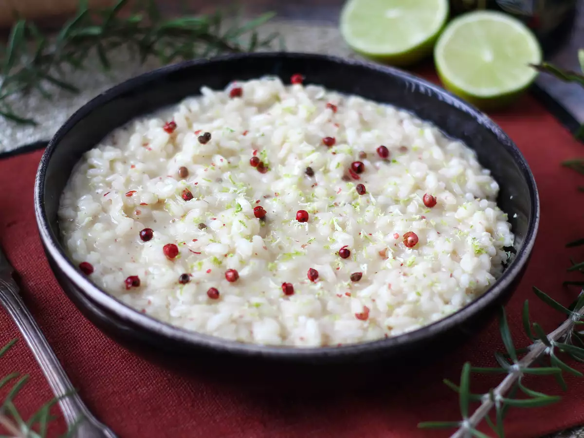 Lime és rózsaszín paprika rizottó: elegáns vegetáriánus recept különleges vacsorákhoz - fotó 4