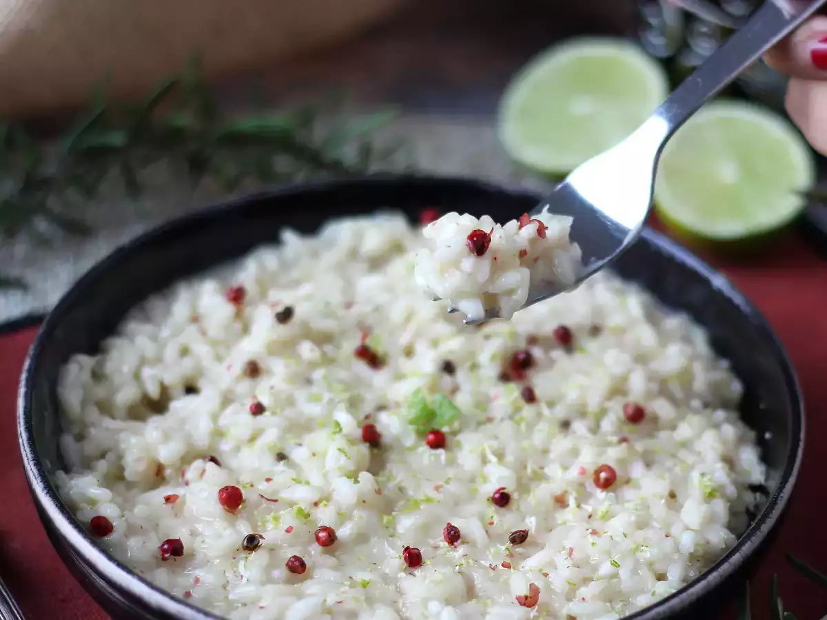 Lime és rózsaszín paprika rizottó: elegáns vegetáriánus recept különleges vacsorákhoz - fotó 6