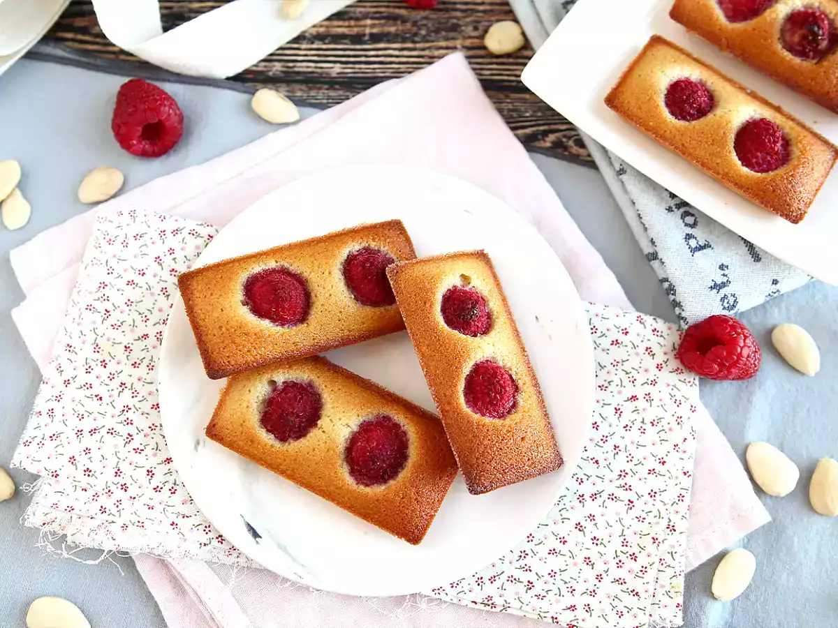 Málna Financiers, a könnyen elkészíthető részletes recept - fotó 5
