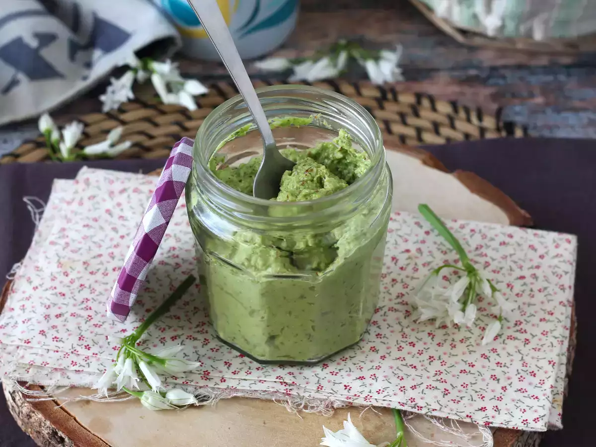 Medve fokhagymás pesto, illatos és szuper finom! - fotó 4