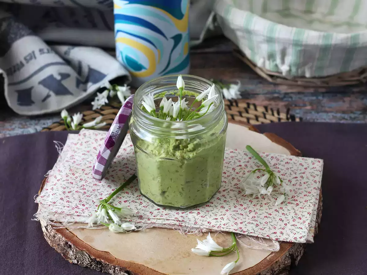 Medve fokhagymás pesto, illatos és szuper finom! - fotó 6