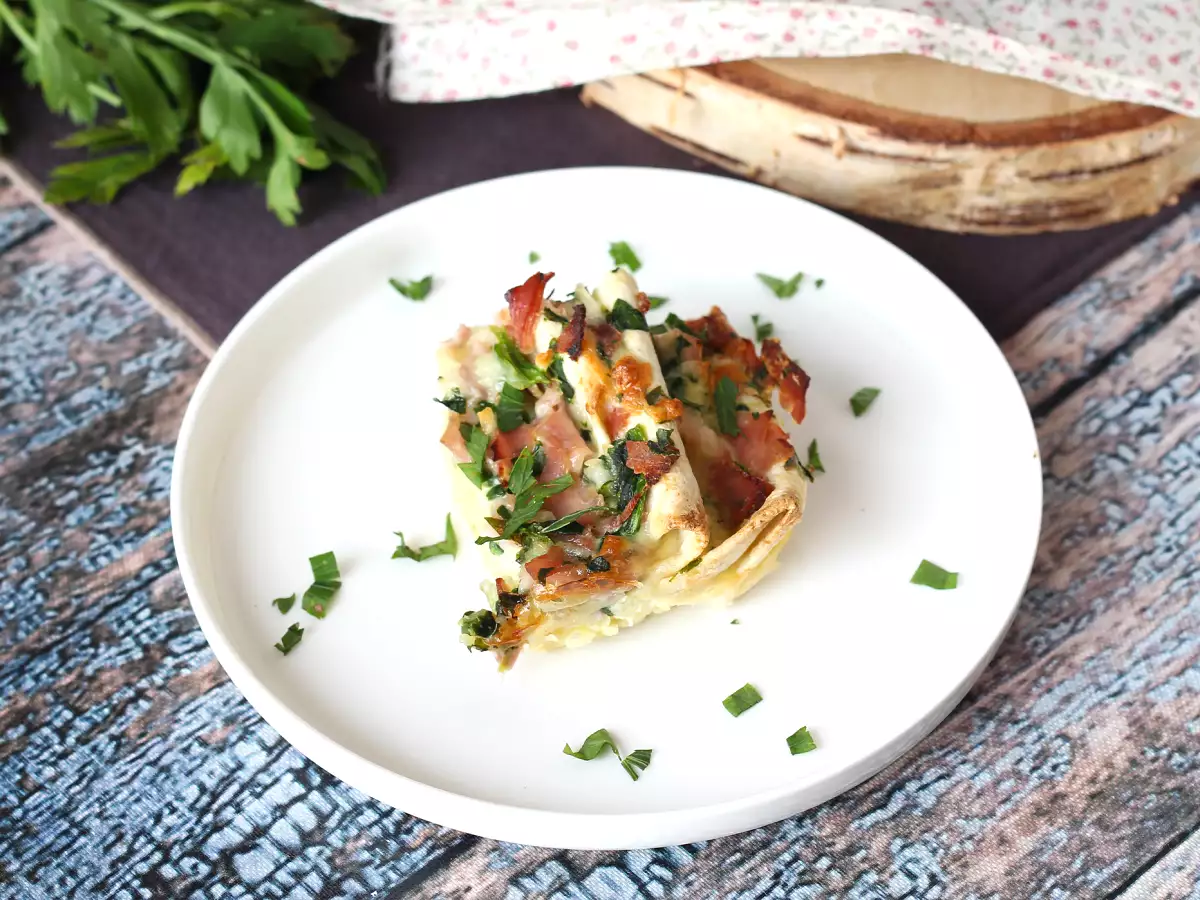 Mi a teendő a tortillákkal Sonka, spenót és mozzarella gratinált ráncos torta stílusban - fotó 4