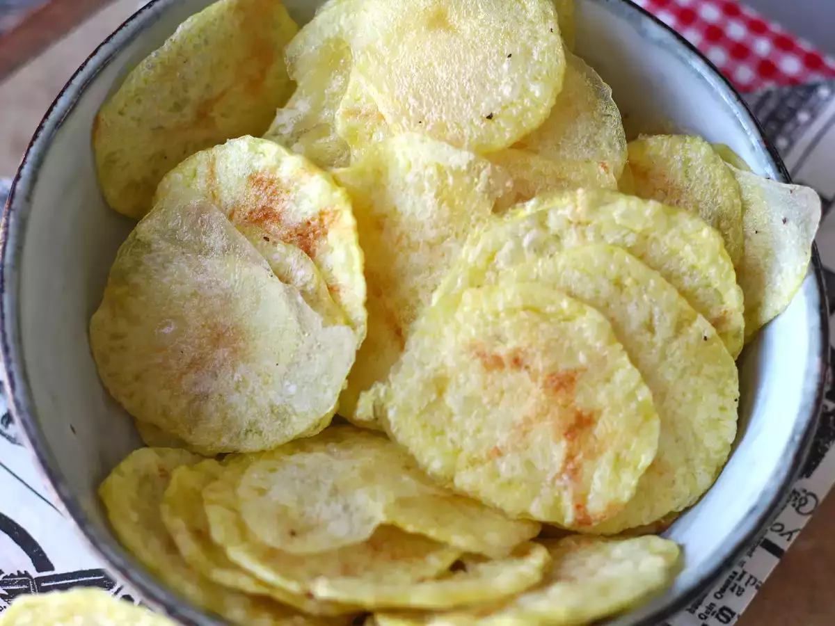 Mikrohullámú sütőben készült burgonya chips - fotó 4