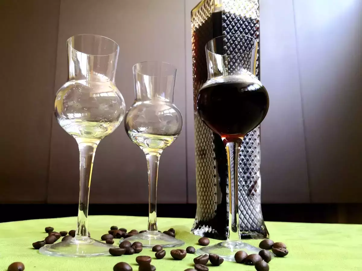 Nocino, a recept és az otthoni elkészítéshez szükséges hozzávalók - fotó 2