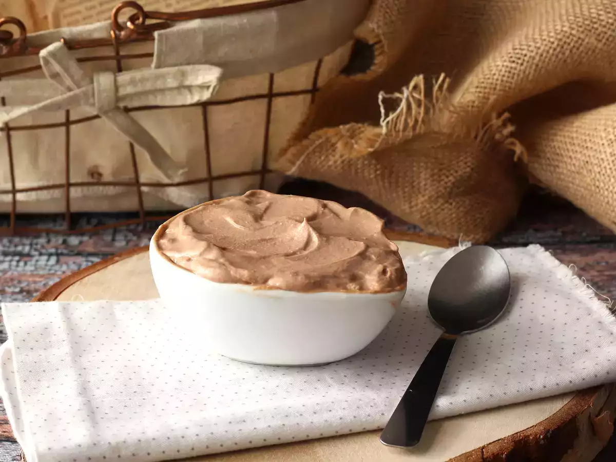 Nutella krémkenőcs, tökéletes a sütemények és réteges torták tetejére. - fotó 4