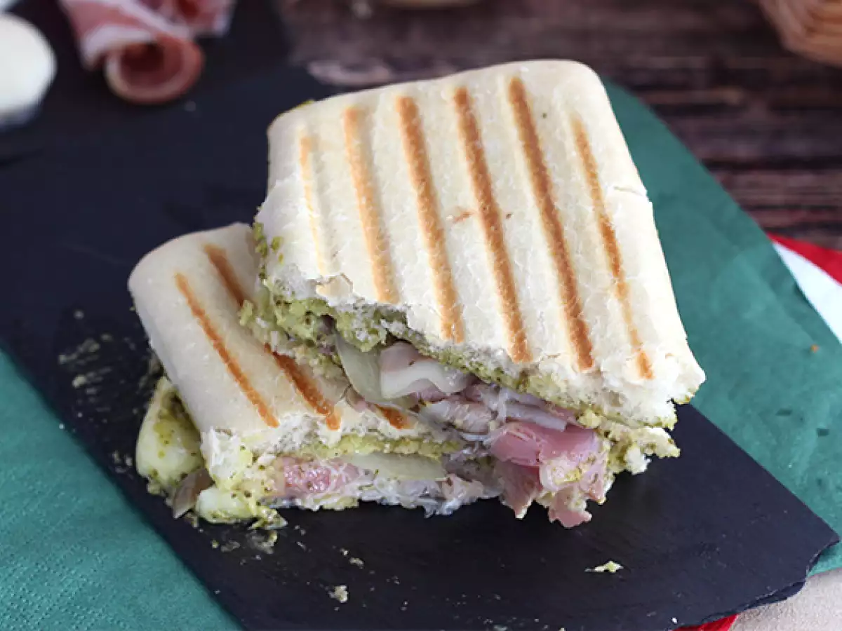Olasz stílusú panini - fotó 2
