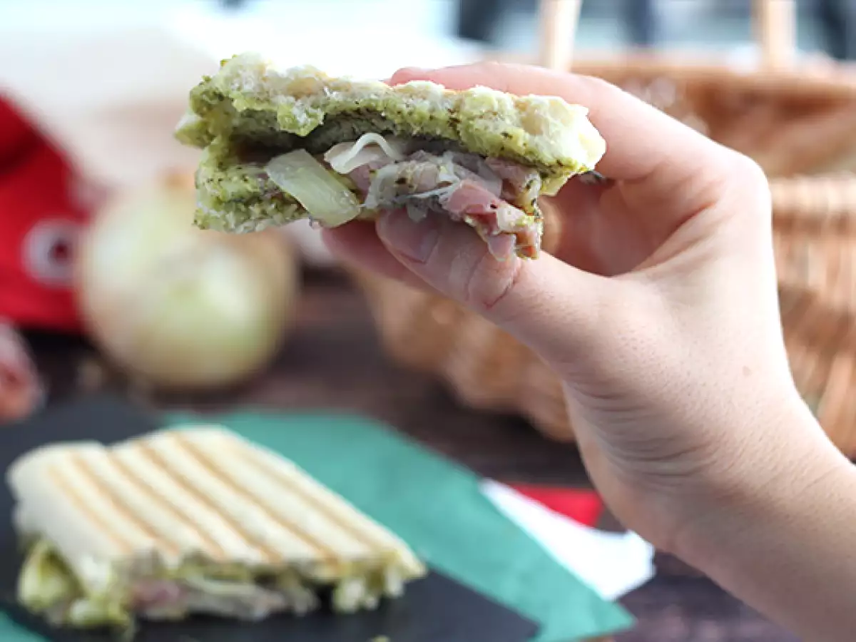 Olasz stílusú panini - fotó 3