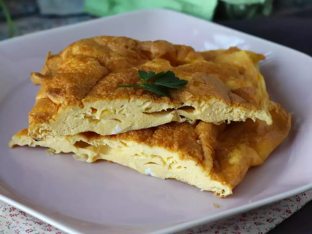 Omelett légsütőben, egy könnyű recept anélkül, hogy bármit is bemocskolna a konyhában! - fotó 3