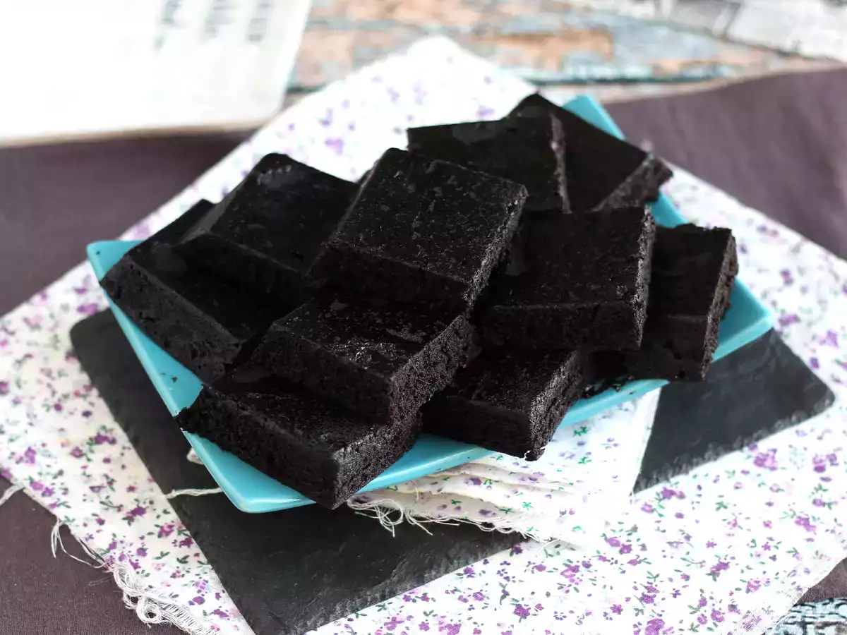 Oreo torta mindössze 3 hozzávalóból, 6 perc alatt kész a mikróban! - fotó 2