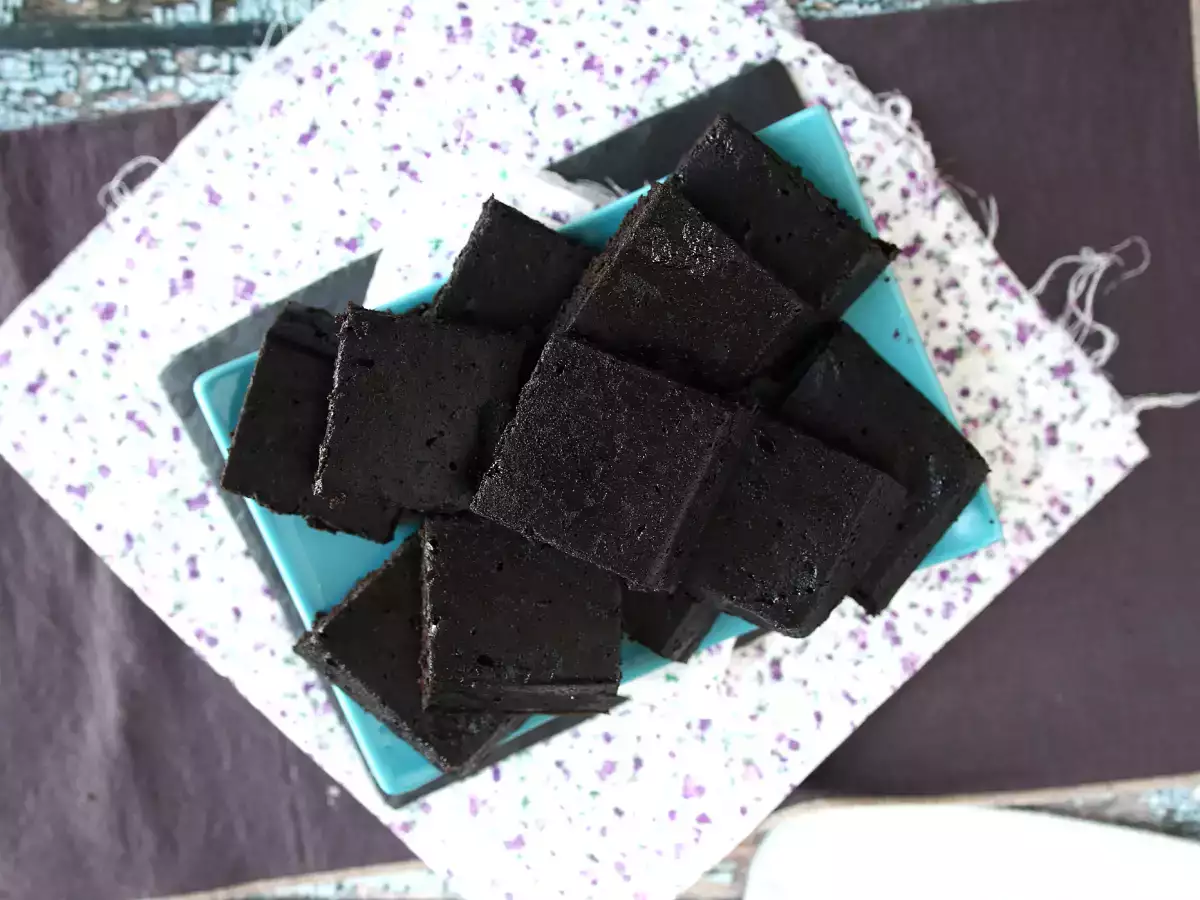 Oreo torta mindössze 3 hozzávalóból, 6 perc alatt kész a mikróban! - fotó 3