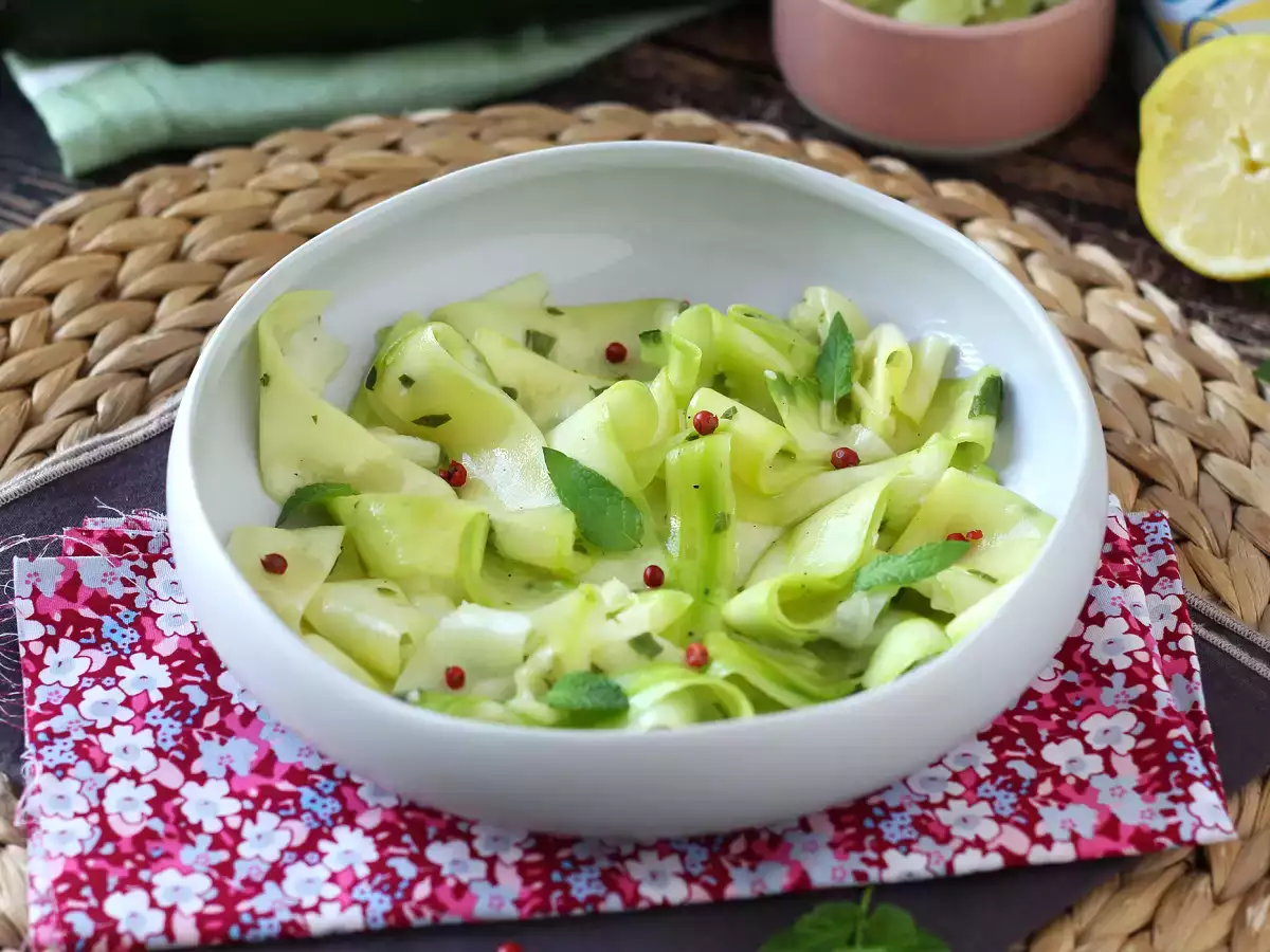 Pácolt cukkini, a tökéletes zöldséges carpaccio nyárra! - fotó 4