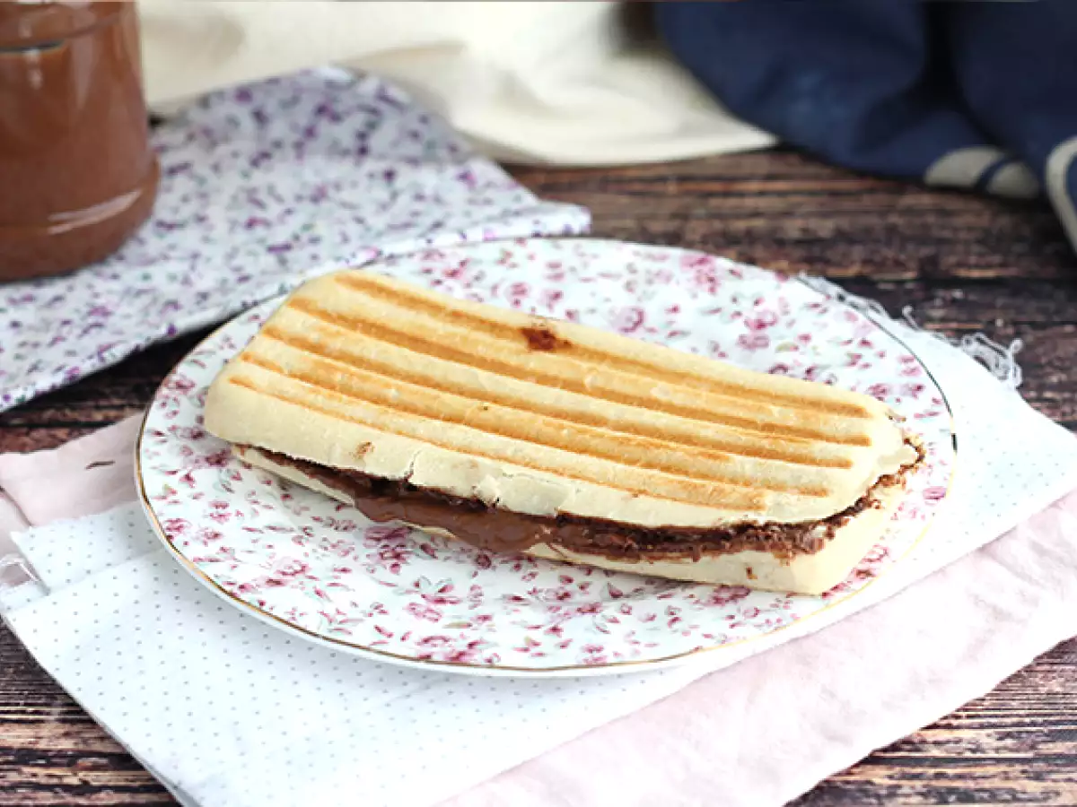 Panini szórással - fotó 2