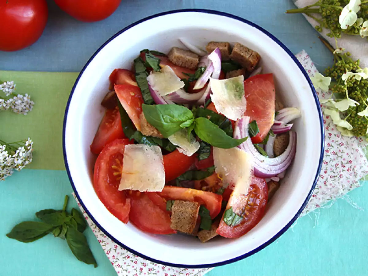 Panzanella saláta - fotó 4