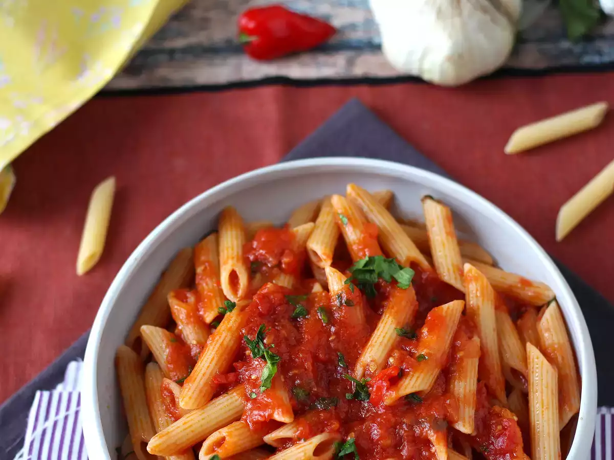 Penne all'arrabbiata: egy szívmelengető olasz klasszikus! - fotó 4