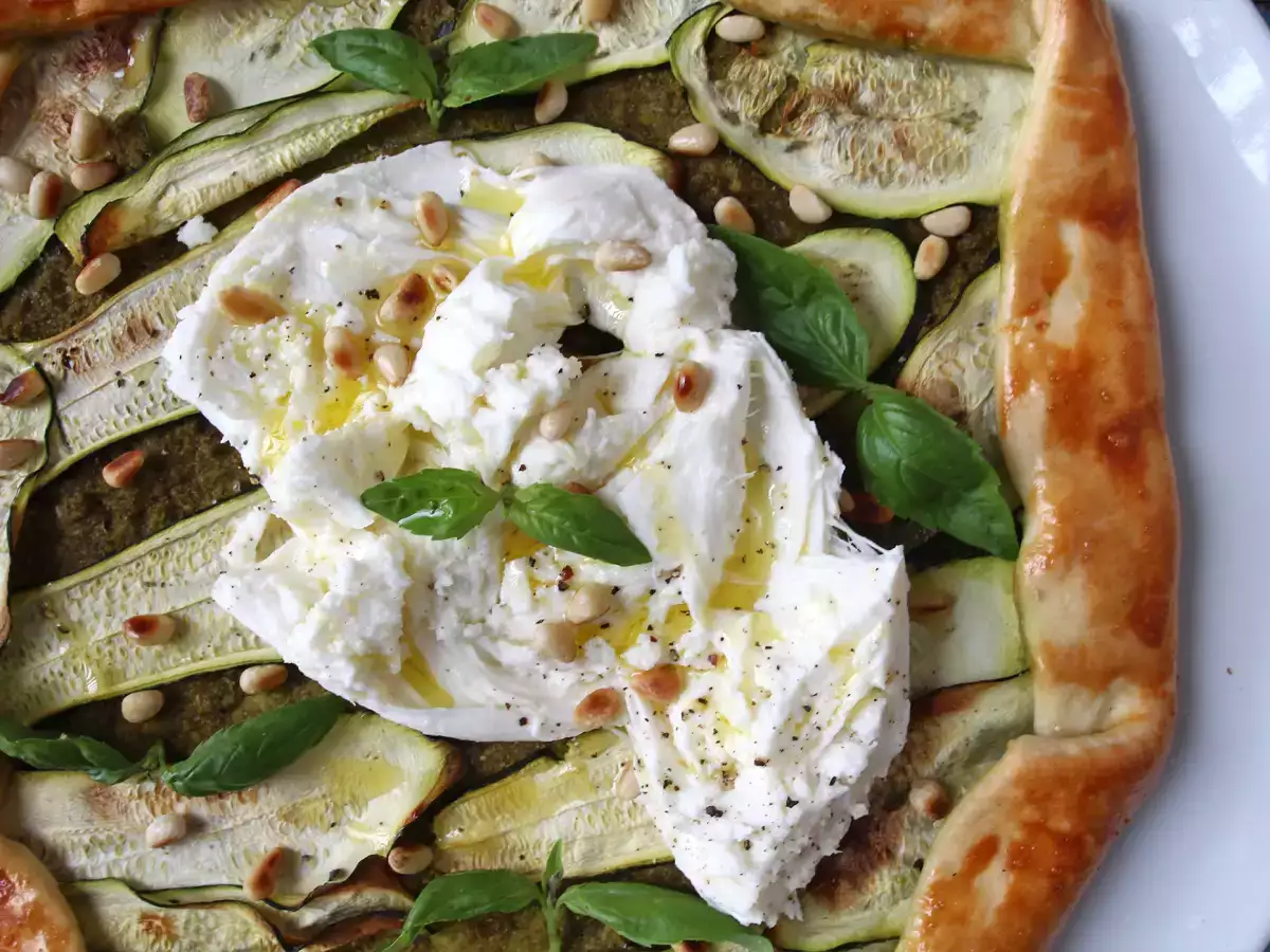Pestós cukkinitorta: egy egyszerű recept, aminek olyan illata van, mint a nyárnak! - fotó 4