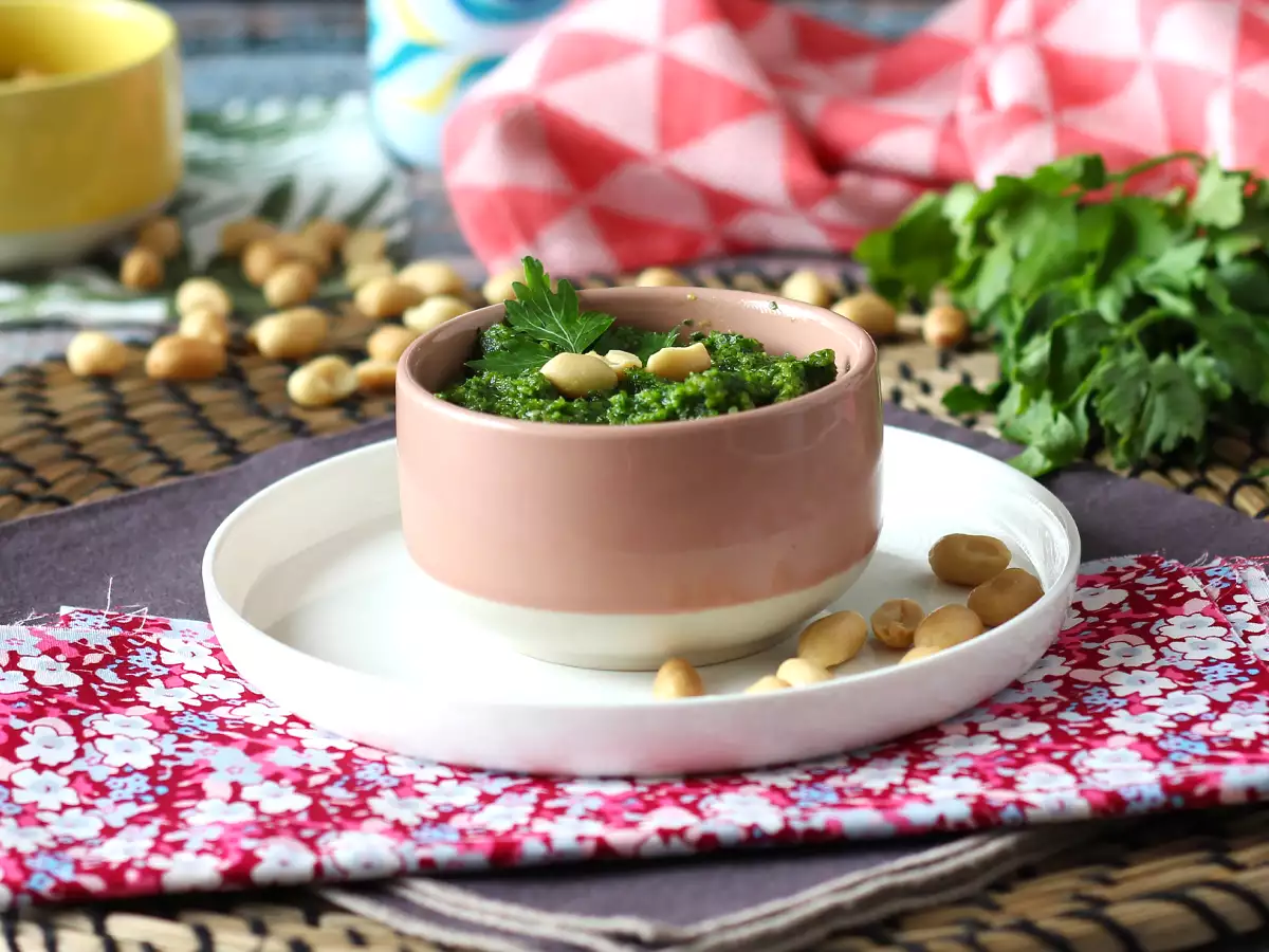 Petrezselymes és mogyorós pesto, az ízek robbanása - fotó 3