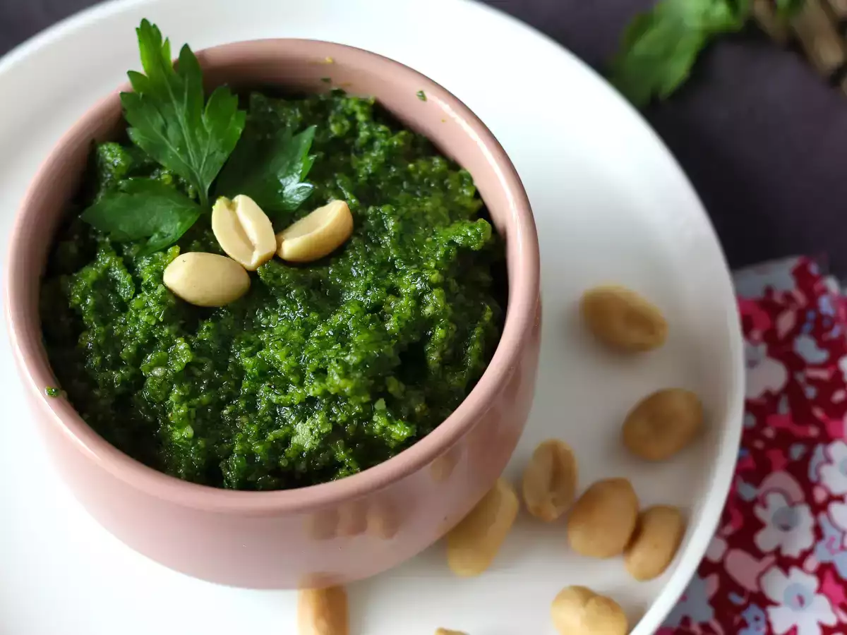 Petrezselymes és mogyorós pesto, az ízek robbanása - fotó 5