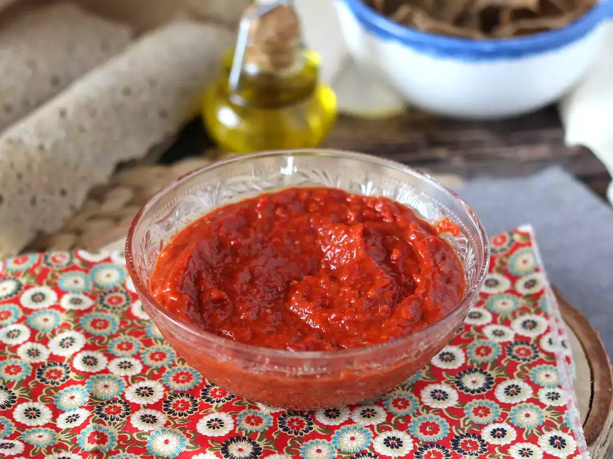 Pirospaprika kenhető: üdítő változatosság az aperitifhez! - fotó 2
