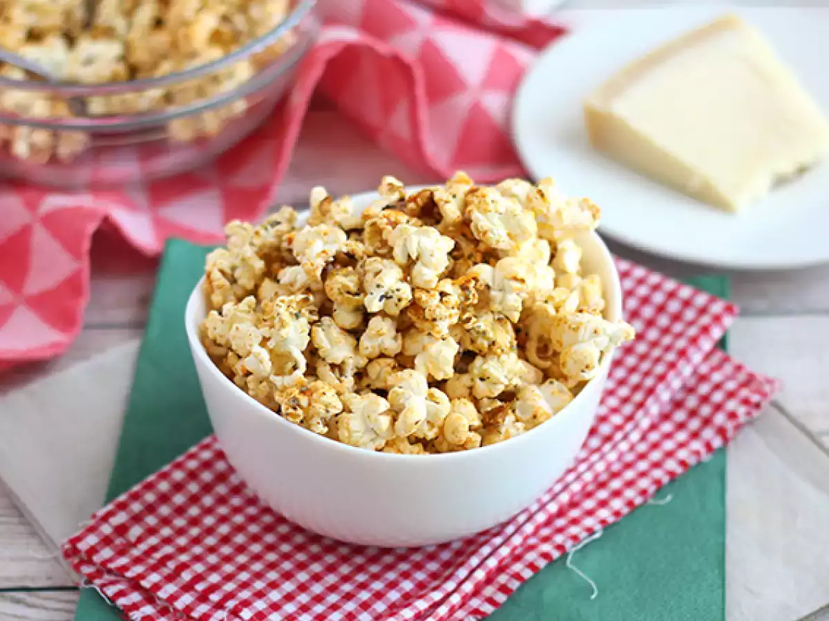 Pizza ízesítésű popcorn - fotó 2
