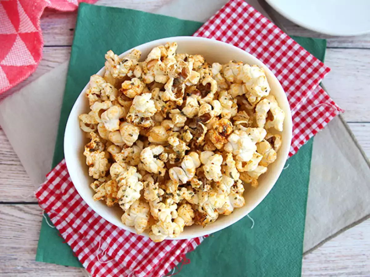 Pizza ízesítésű popcorn - fotó 5