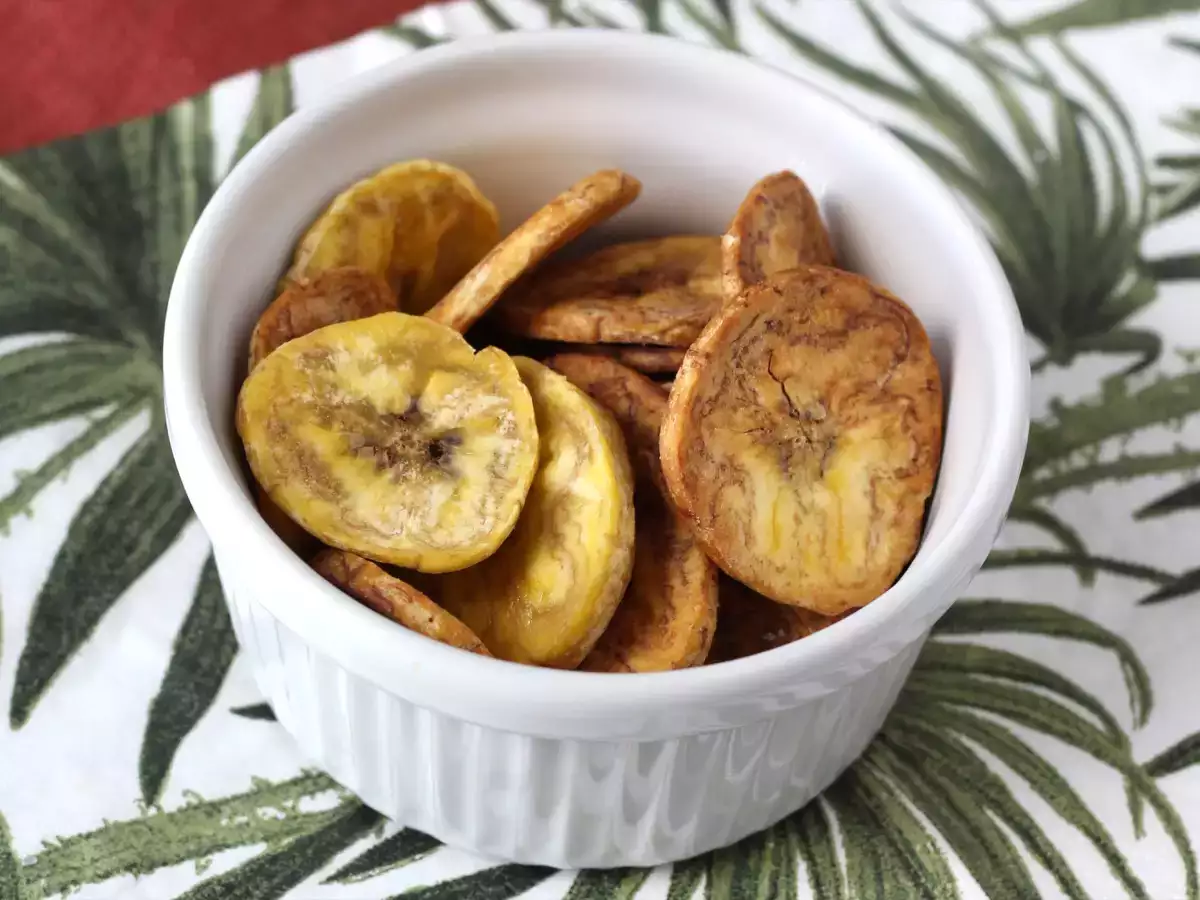 Plantain chips egy légsütőben - fotó 2