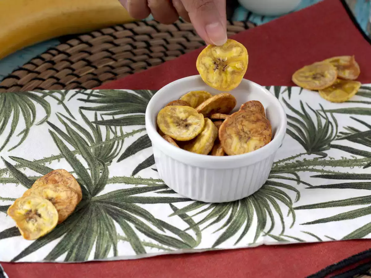 Plantain chips egy légsütőben - fotó 3