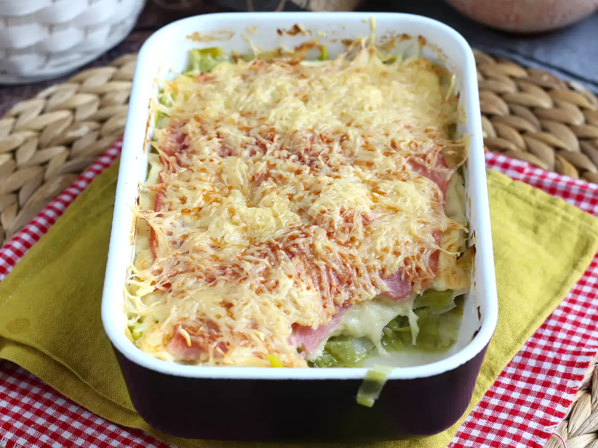Póréhagyma gratinált főtt sonkával és sajttal - fotó 3