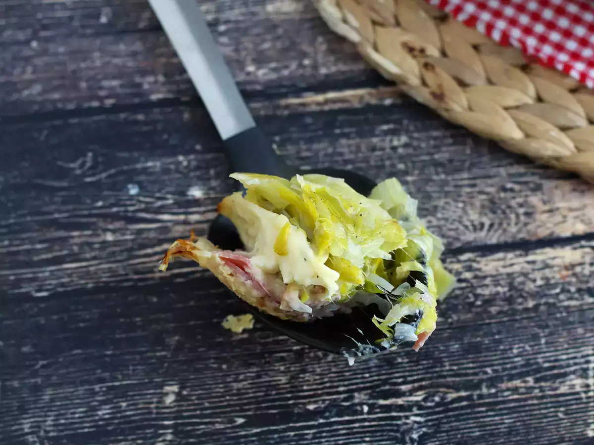 Póréhagyma gratinált főtt sonkával és sajttal - fotó 4