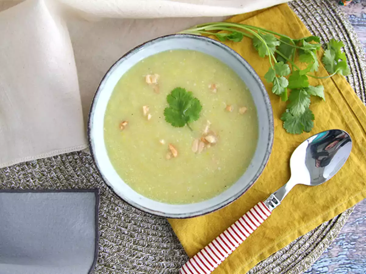 Póréhagyma, kókusztej és curry leves - fotó 3