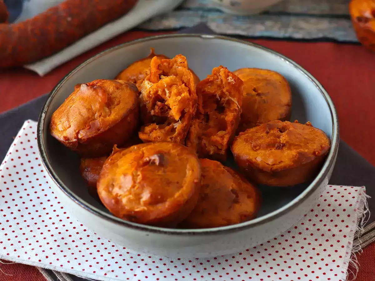Puha és fűszeres chorizo muffinok - fotó 5