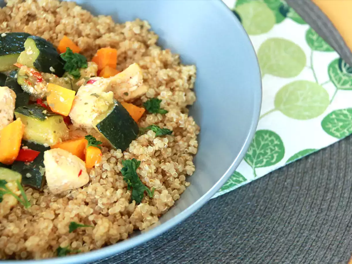 Quinoa zöldségekkel és csirkével - fotó 2