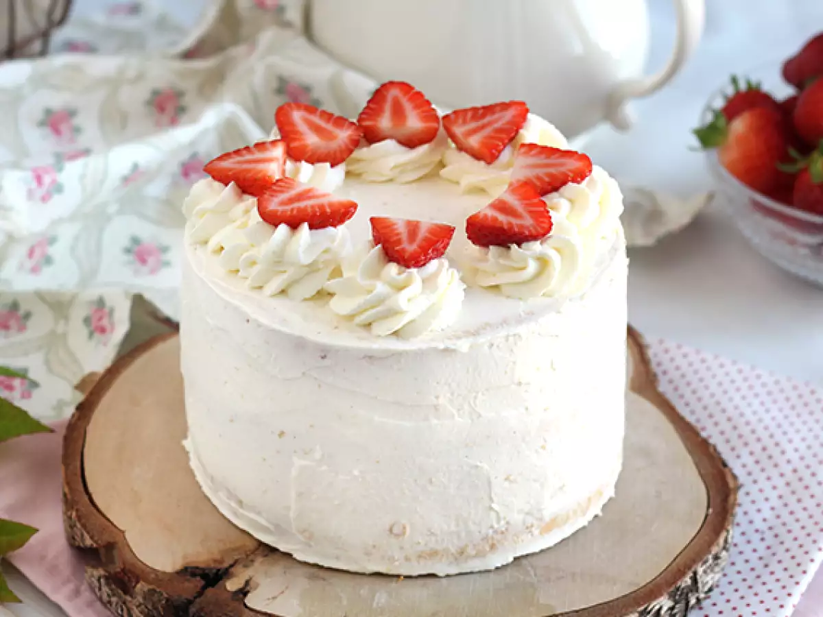 Rétegtorta eperrel és mascarpone krémmel - fotó 5