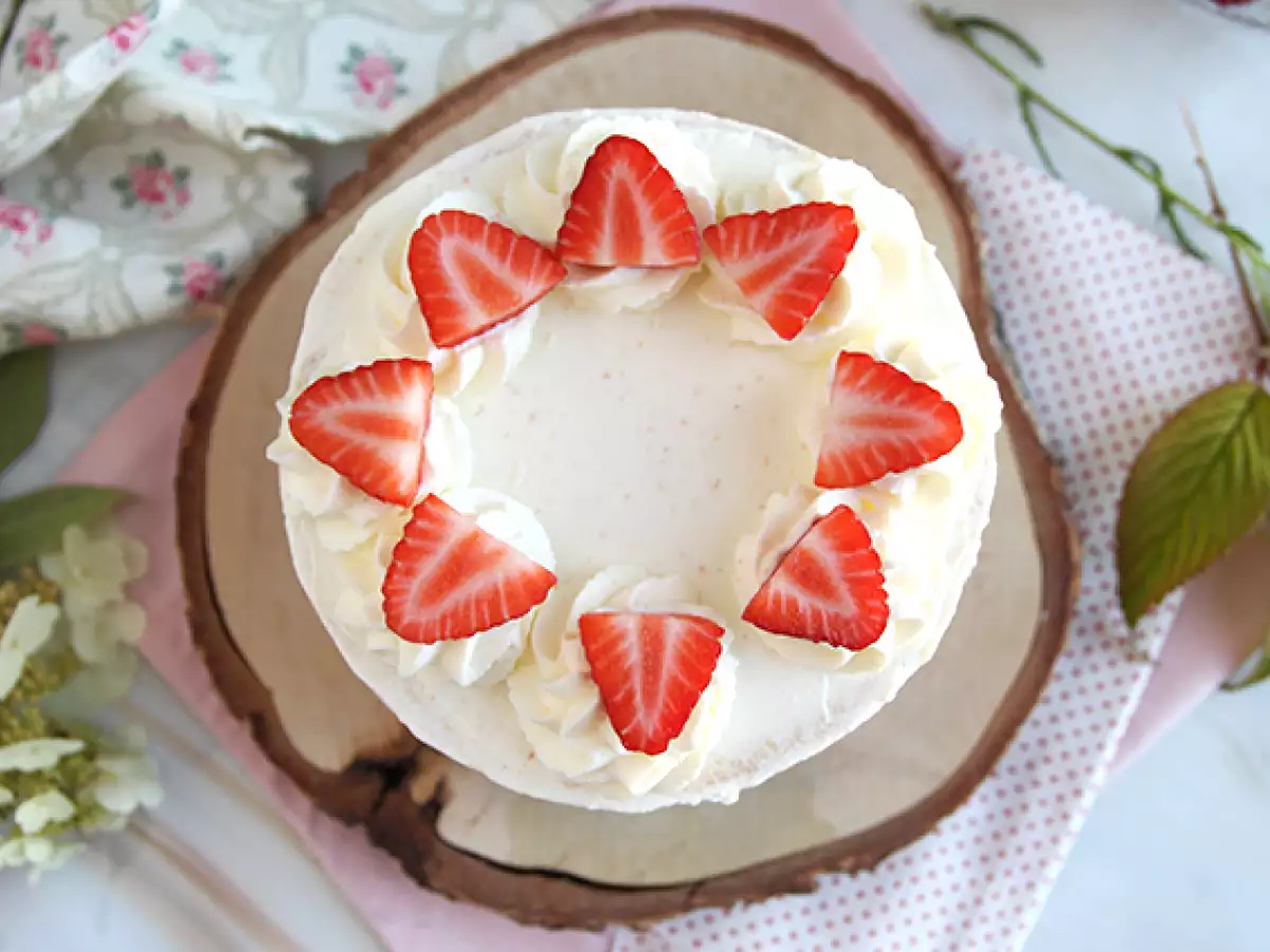 Rétegtorta eperrel és mascarpone krémmel - fotó 6