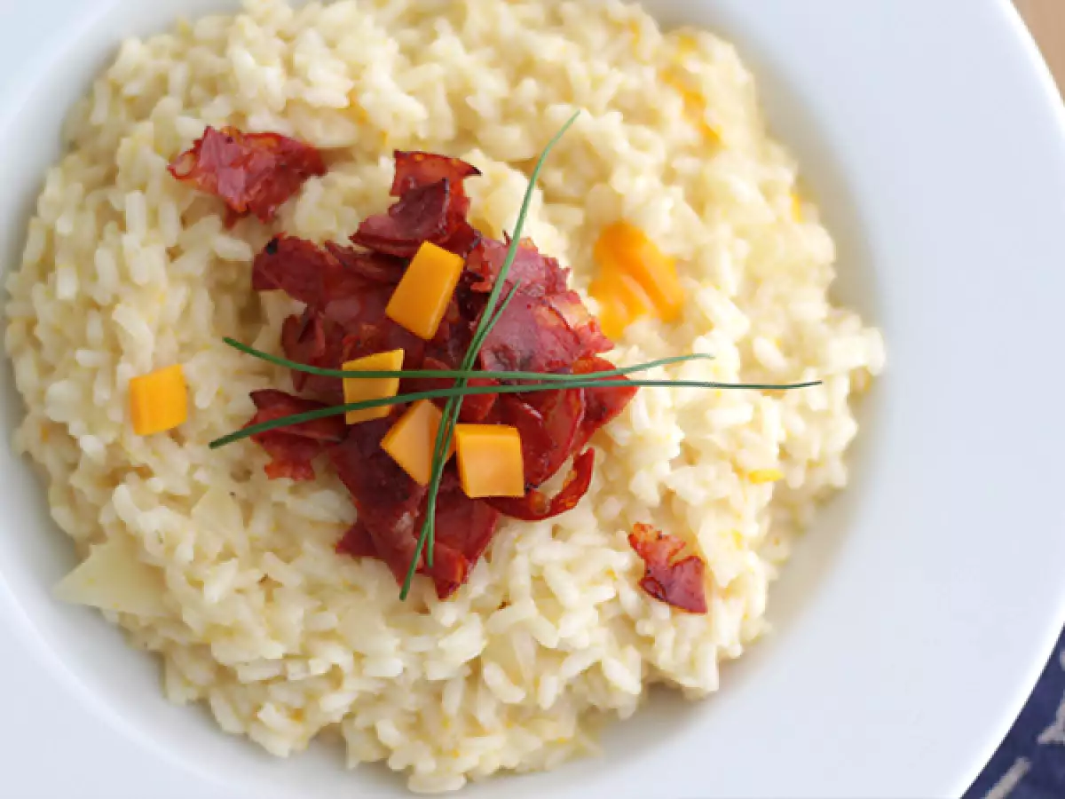 Rizottó sajttal és chorizóval