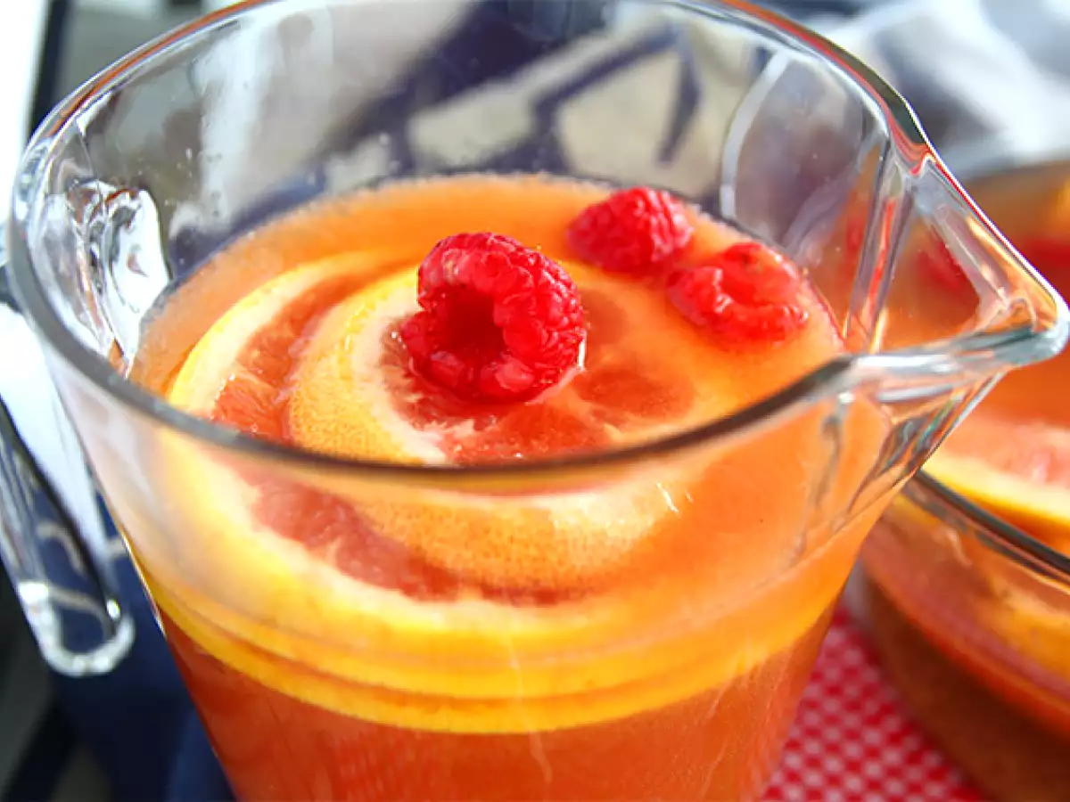 Rózsaszín sangria rozé borral - fotó 4