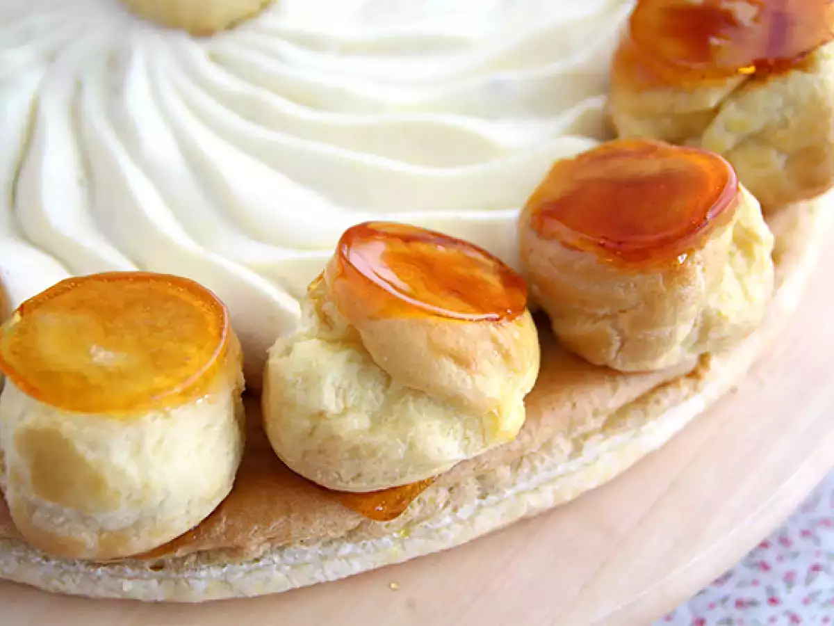 Saint Honoré recept lépésről lépésre elmagyarázva videón - fotó 2